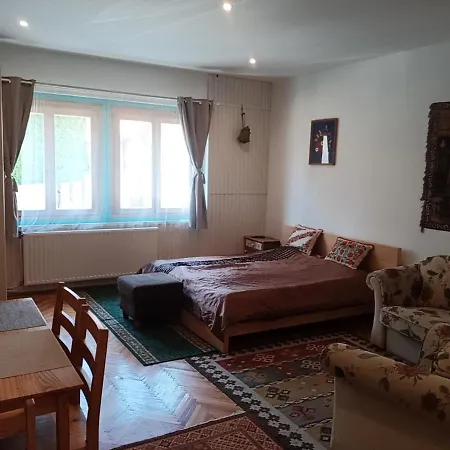Makvirag Haz Appartement *