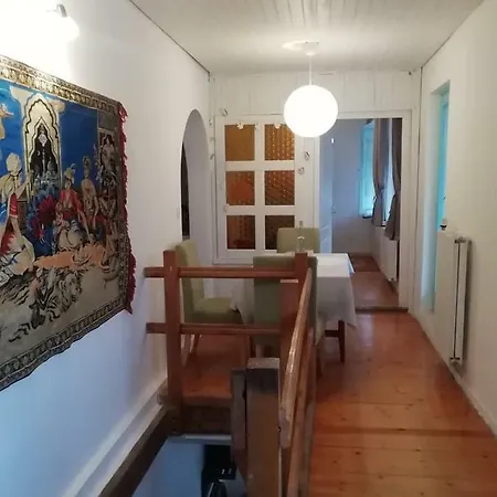 Makvirag Haz Apartment *